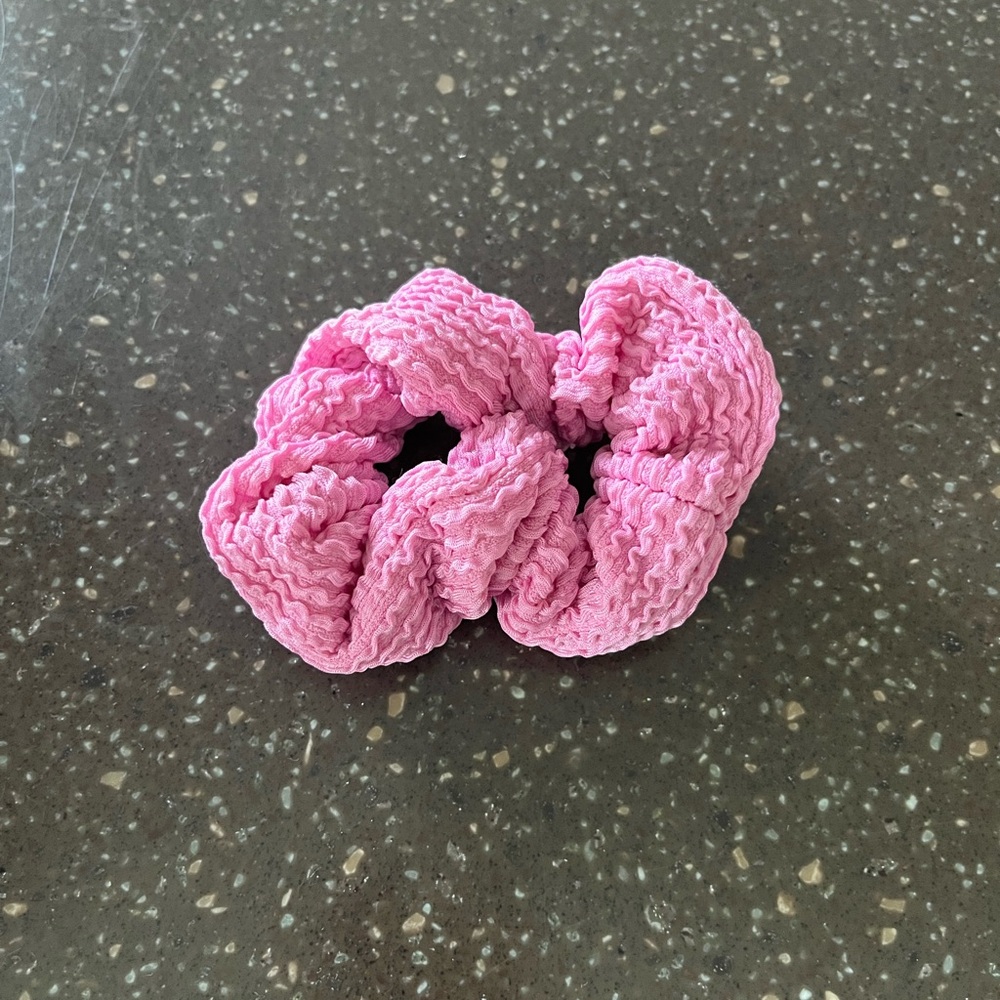 NEW pink scrunchie women’s Barbie hair tie